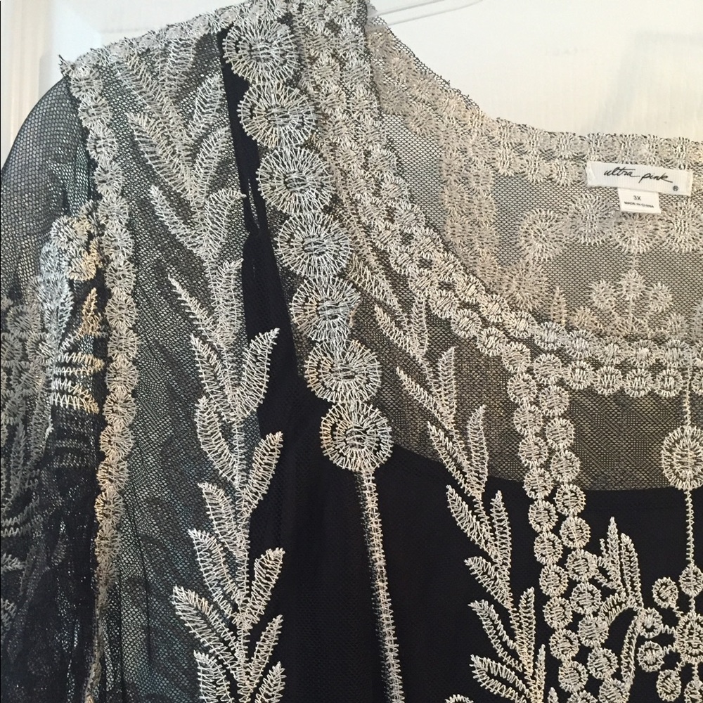 Black & Gold Sheer Embroidered Top w/tank - Picture 3 of 7